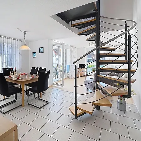 Ferienglueck Auf 2 Etagen - Obstbau Koch By Interhome * Bodman-Ludwigshafen